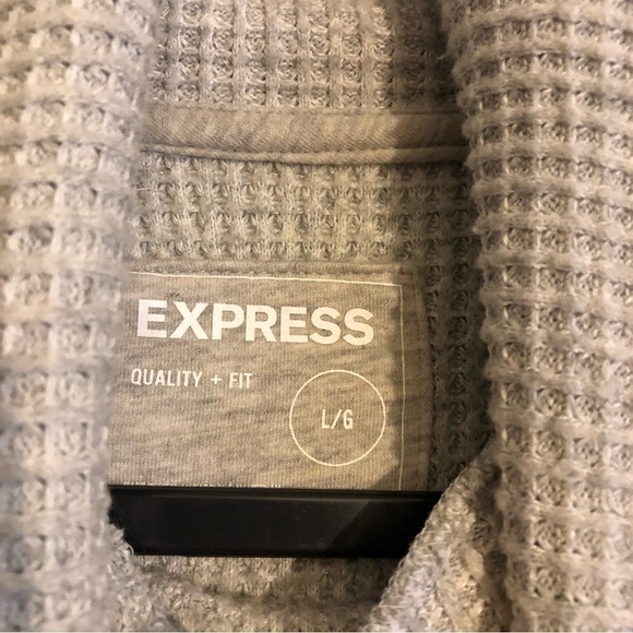 EXPRESS Gray Waffle Knit Turtleneck Sweater Men Size Large - Picture 3 of 6